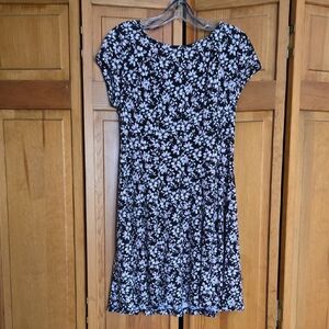 Roz & Ali Black and White Floral Fit & Flare Mini Dress